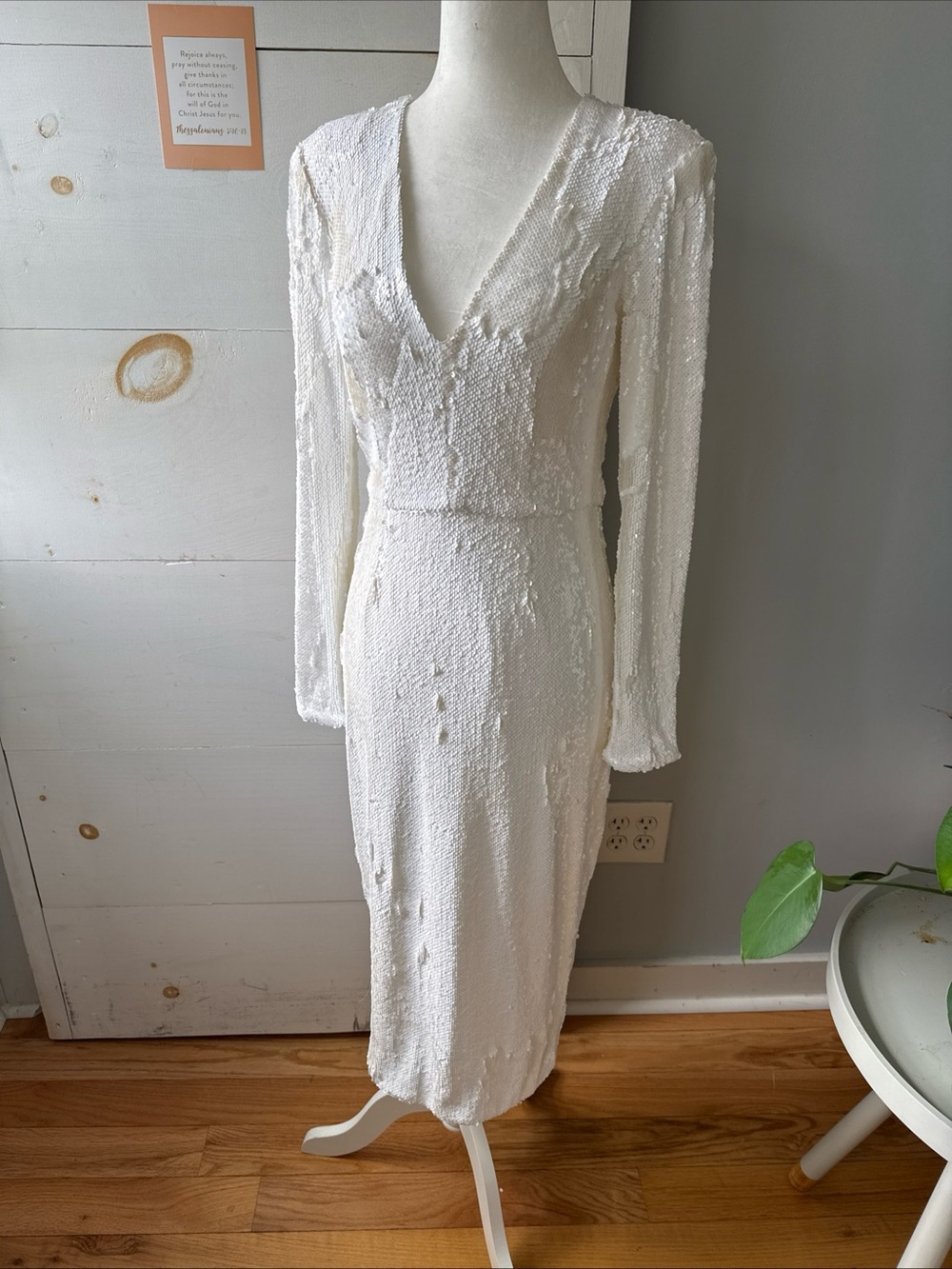 Dress the Population wedding label White Long Sleeve Sequin Midi Dress